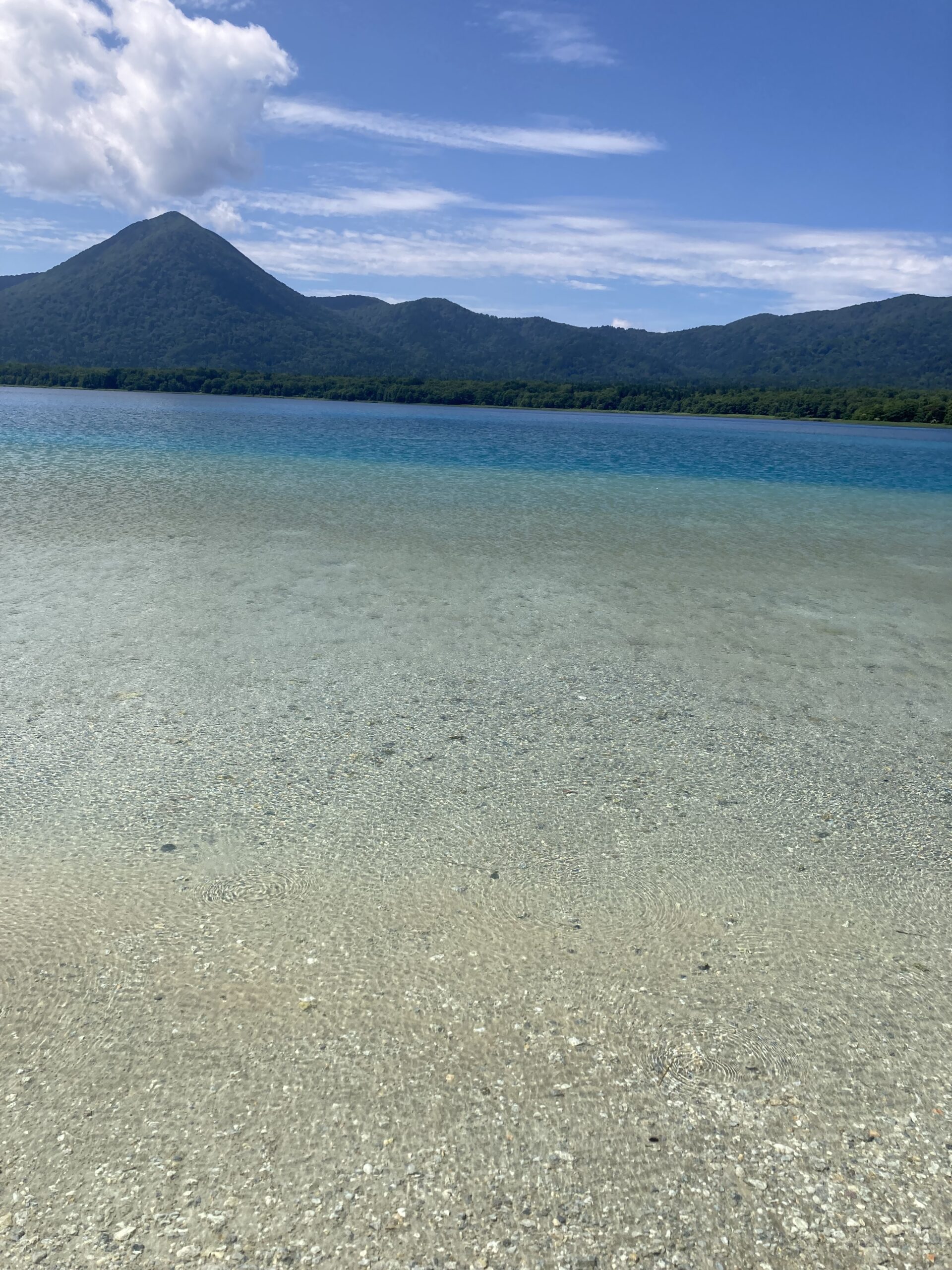 宇賀利山湖